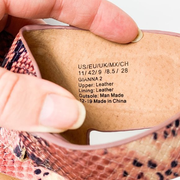 Gentle Souls By Kenneth Cole Gianna Sandal Pink Snake Print  11 - Picture 4 of 8